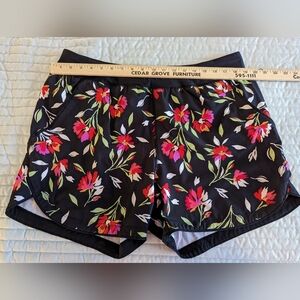 EUC Lands End women's lined swim shorts size 16